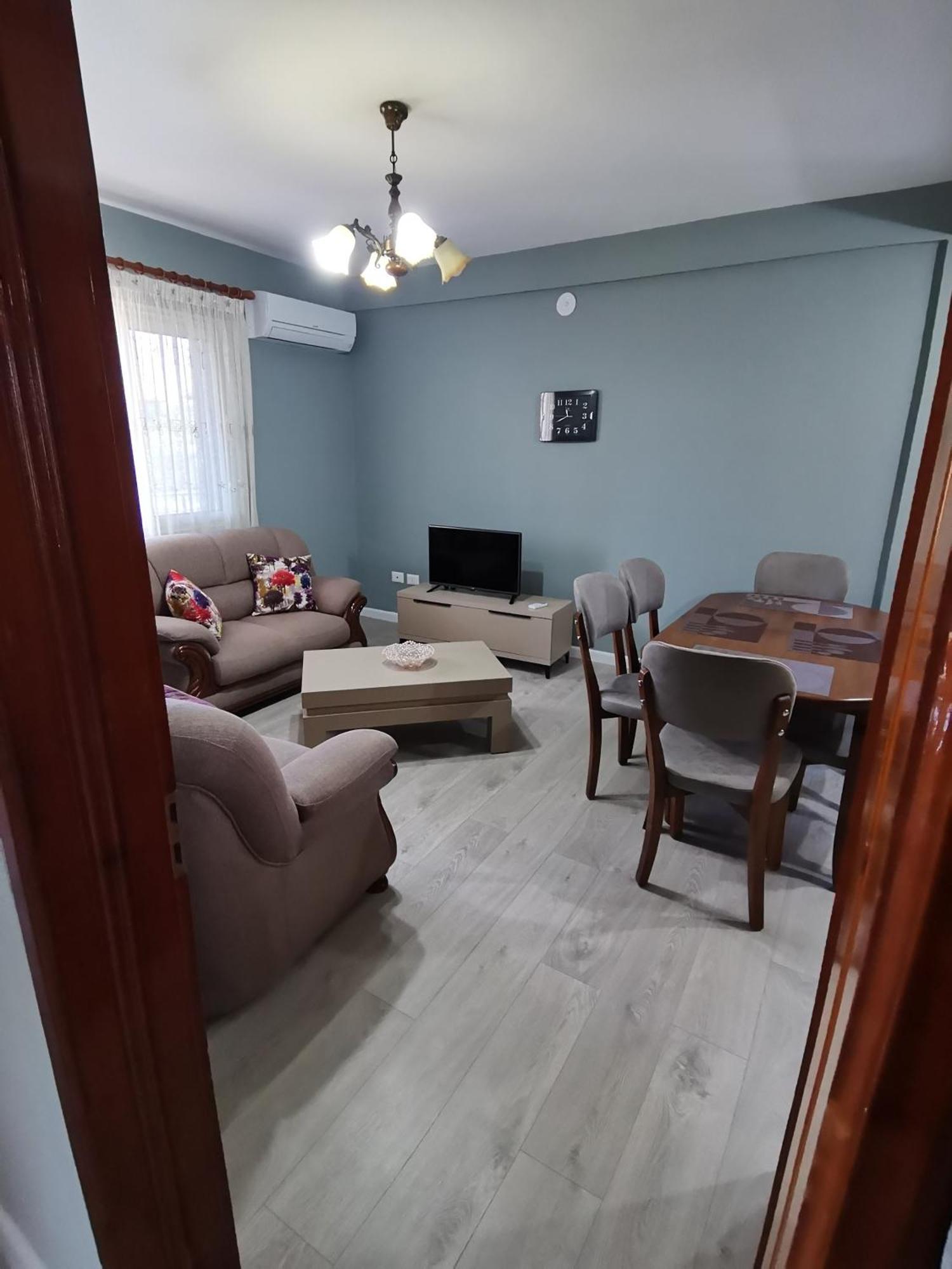 Leatis Apartment Durres Exterior photo